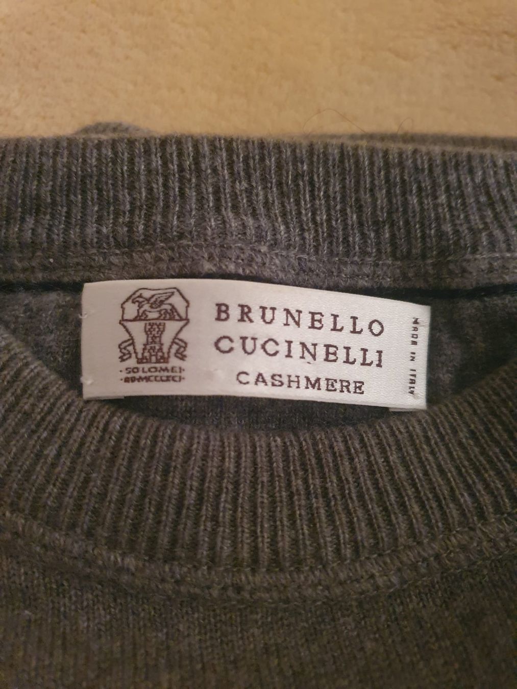 Brunello Cucinelli Maglioni & Felpe: Brunello Cucinelli Cashmere Pullover (Grau) – Nuovo (secondo la descrizione) da Pfäffikon ZH venduto da meti365 1
