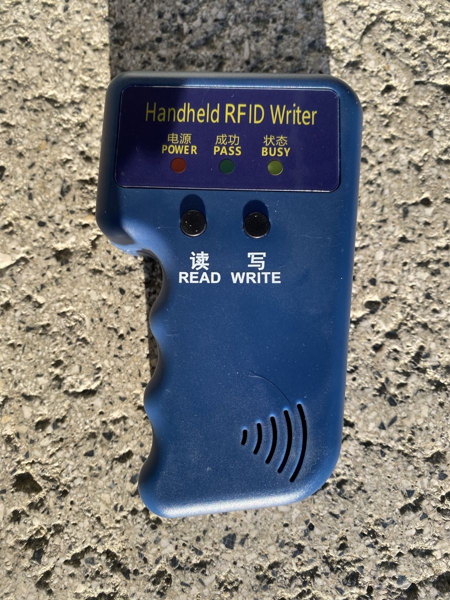 Registratori: RFID-Writer mit 5 Tags - Top Zustand! – Nuovo e nell'imballaggio originale da Bronschhofen venduto da Tarzanspyder 4
