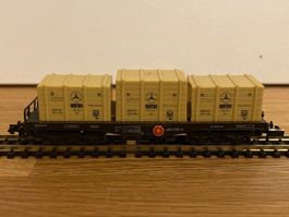 Arnold 4961 Flachwagen mit Kisten