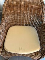2 Rattansessel, braun mit 2 waschbaren Sitzkissen creme