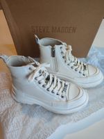 Steve Madden Captor White