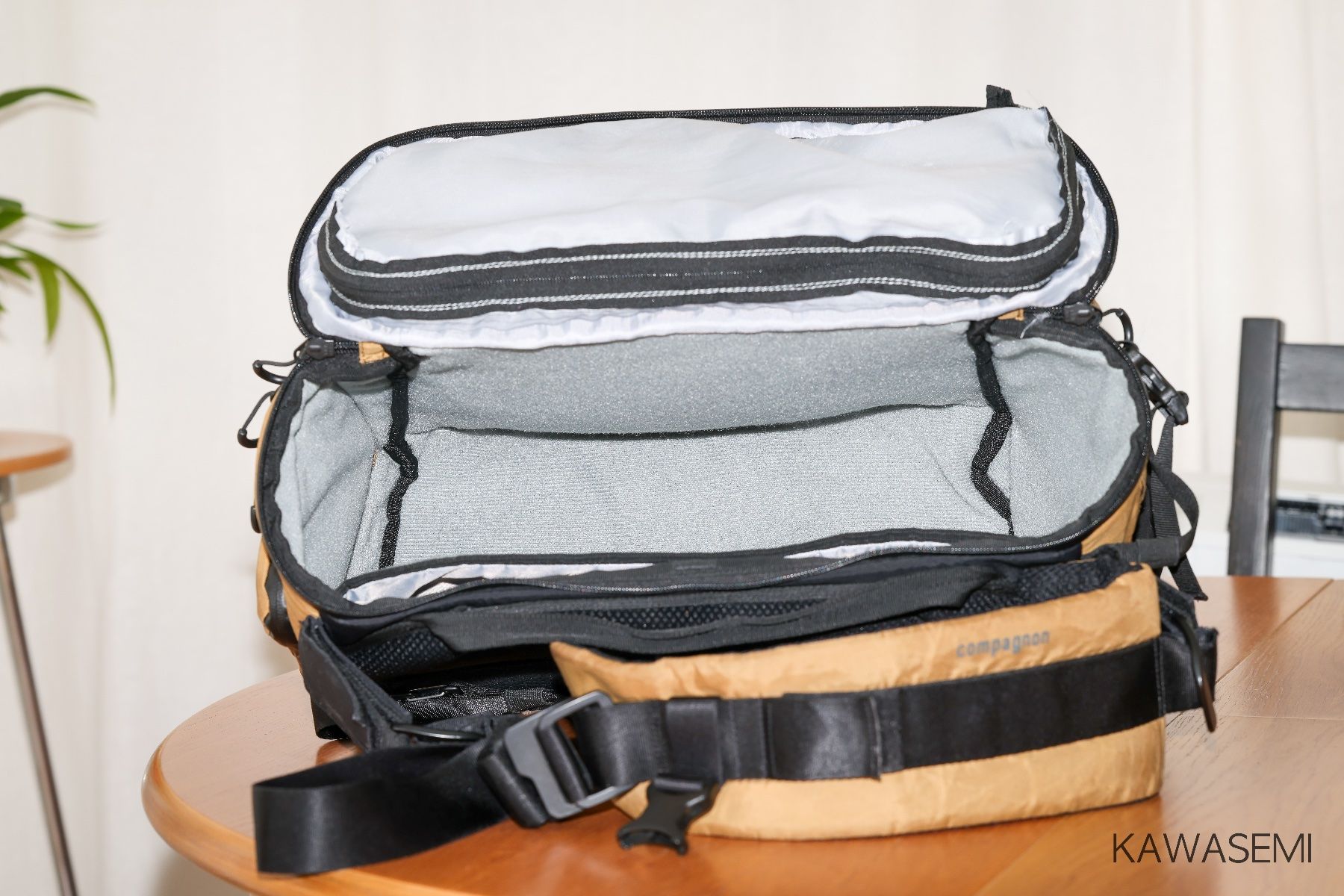 Taschen: Compagnon Element Sling 18L + kleines Geschenk – Gebraucht aus Basel von Kawasemi 4