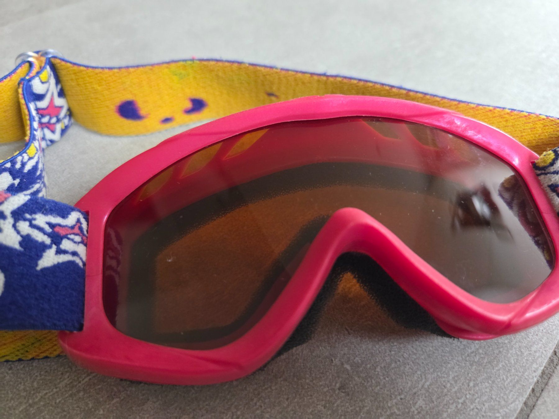Uvex Occhiali & Lenti: Kinder Skibrille von uvex – Usato da Wiesendangen venduto da troawus 1