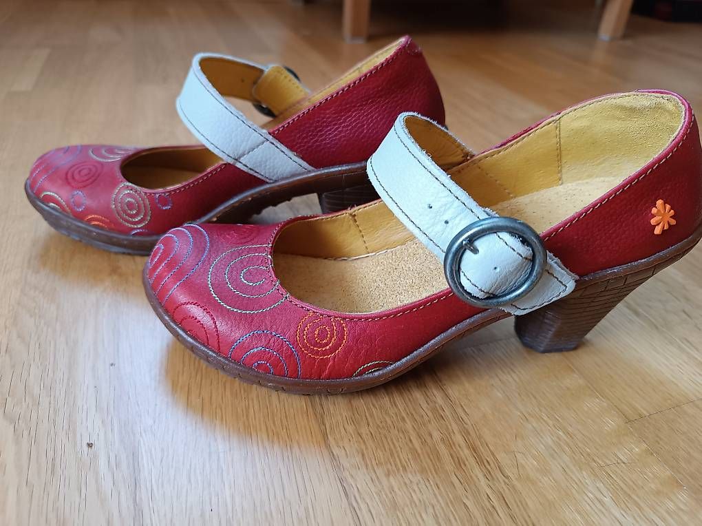 Art Scarpe da donna: Schuhe von Art, gr. 37 – Usato da Rheinfelden venduto da patrita