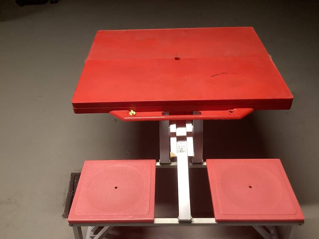 Tavoli: Table pliable de camping  – Usato da Paudex venduto da Bdolovech 4