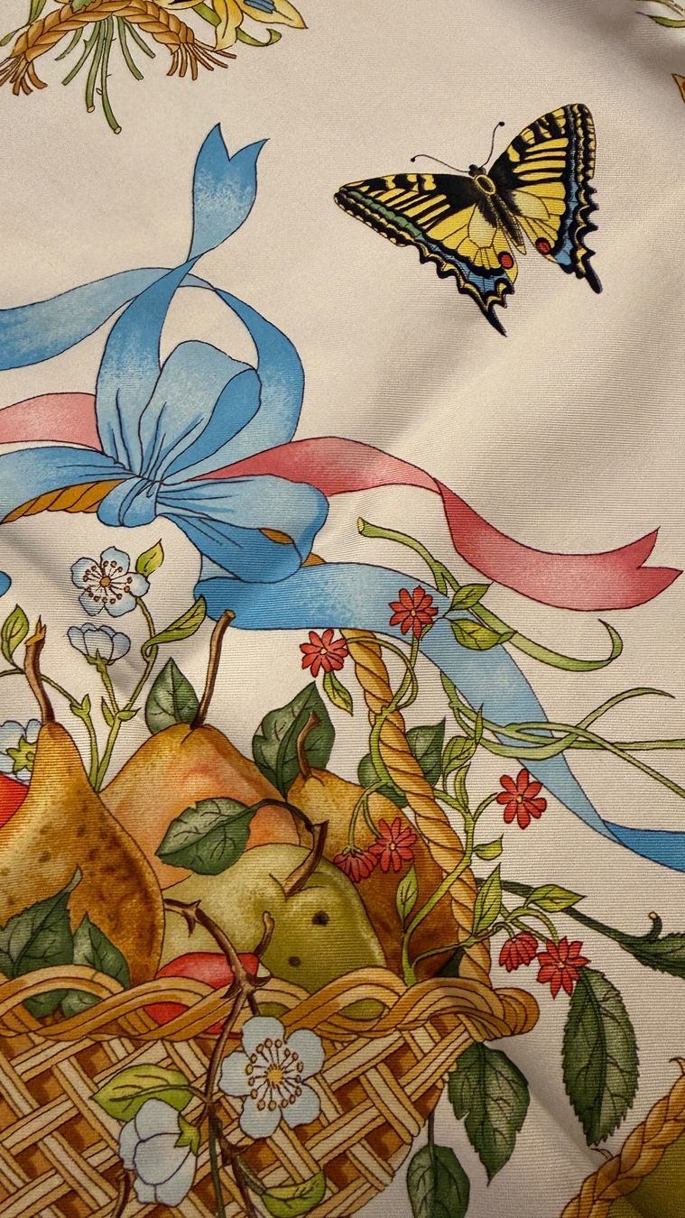 Gucci Foulards, Tücher & Schals: Original GUCCi Seidentuch V. Accornero wunderschöne Fabric – Neu (gemäss Beschreibung) aus Faulensee von Liebes_Kind_2019 5