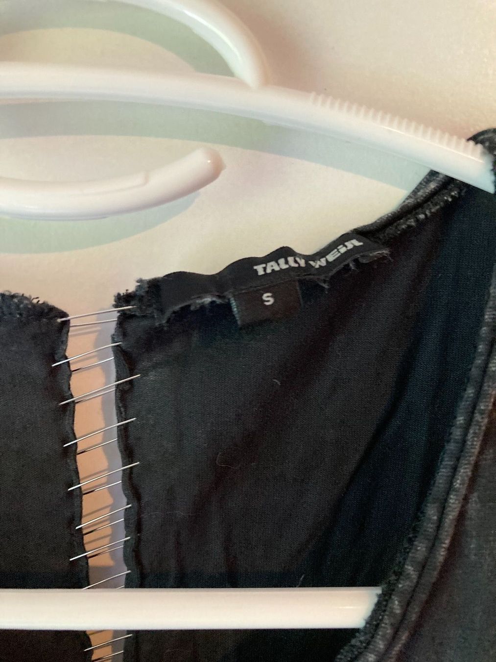 Tops: Top schwarz Gr. S – Gebraucht aus Thun von Vans_98 2