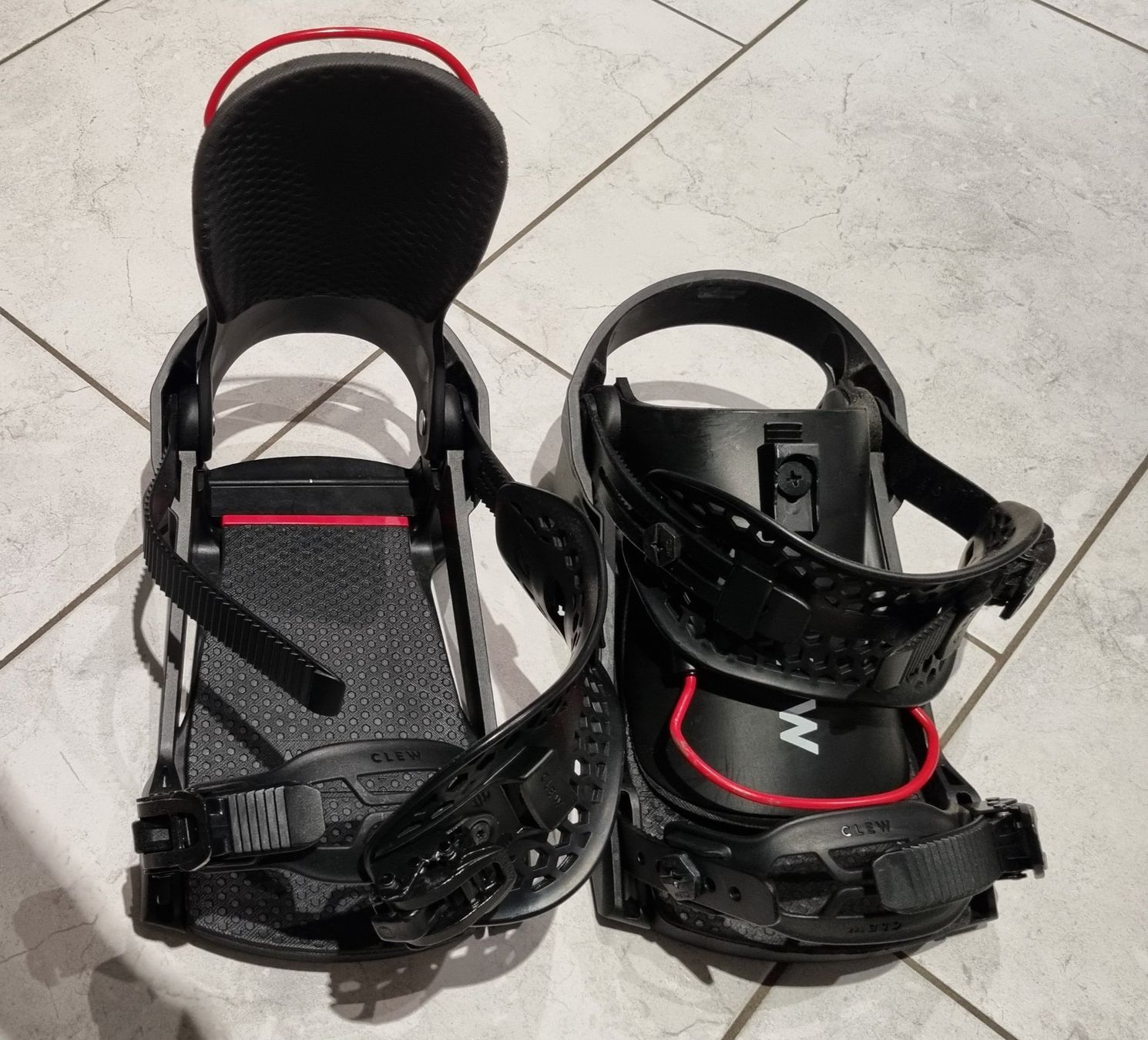 Fixations: Clew Snowboardbindung – D'occasion à Berikon par Meier-HolzerTanja 2