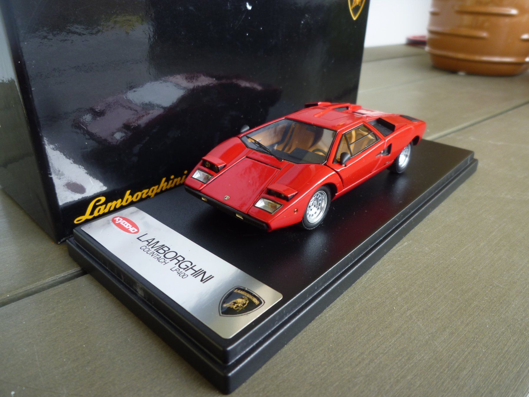 Lamborghini Modellini d'auto: Lamborghini Countach LP400 – Nuovo e nell'imballaggio originale da Flawil venduto da Imperiosud 1