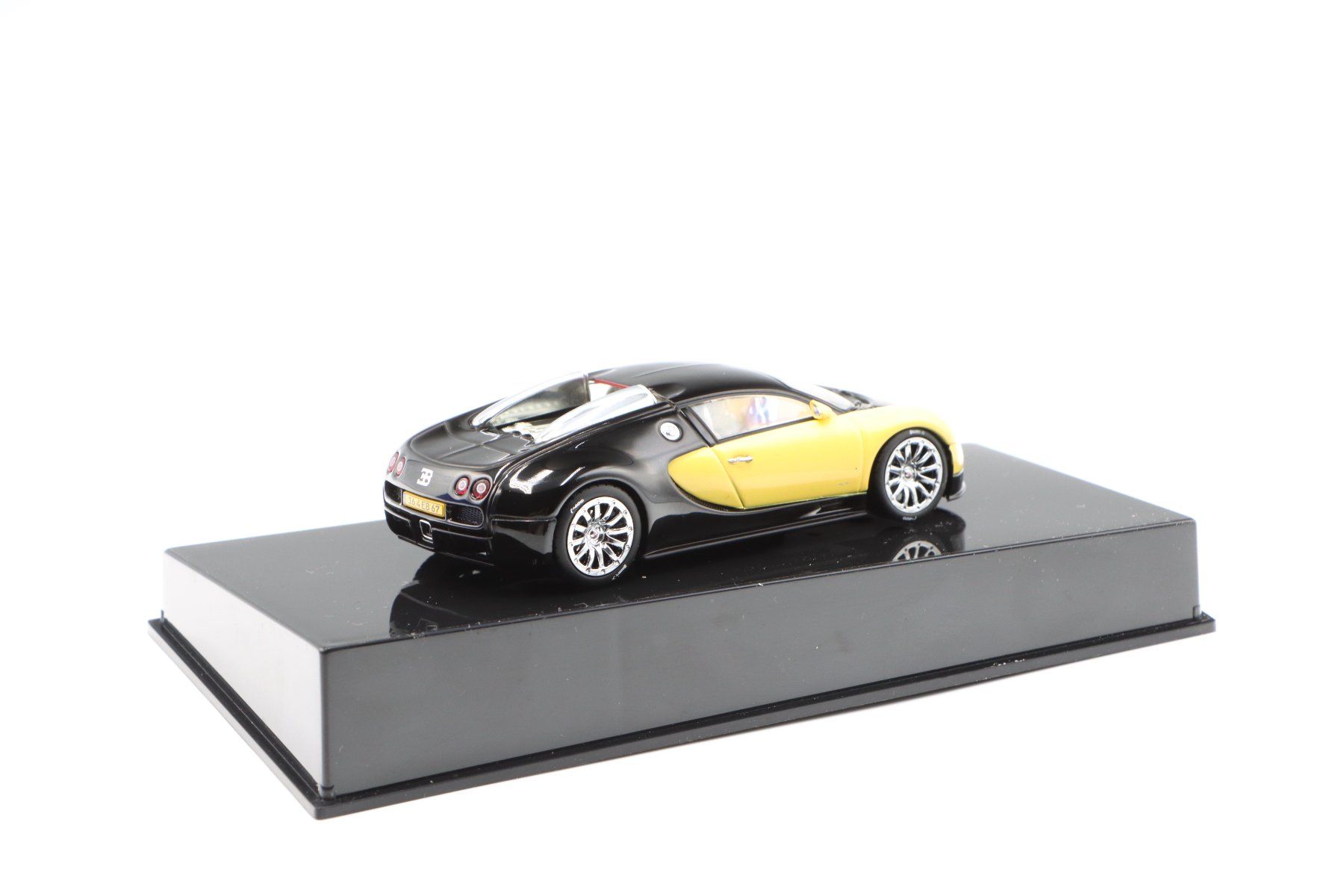 Bugatti Modellini d'auto: Bugatti Veyron 16.4 2001 1:43 AutoArt – Nuovo e nell'imballaggio originale da Bühl b.Aarberg venduto da modelldiecast 8