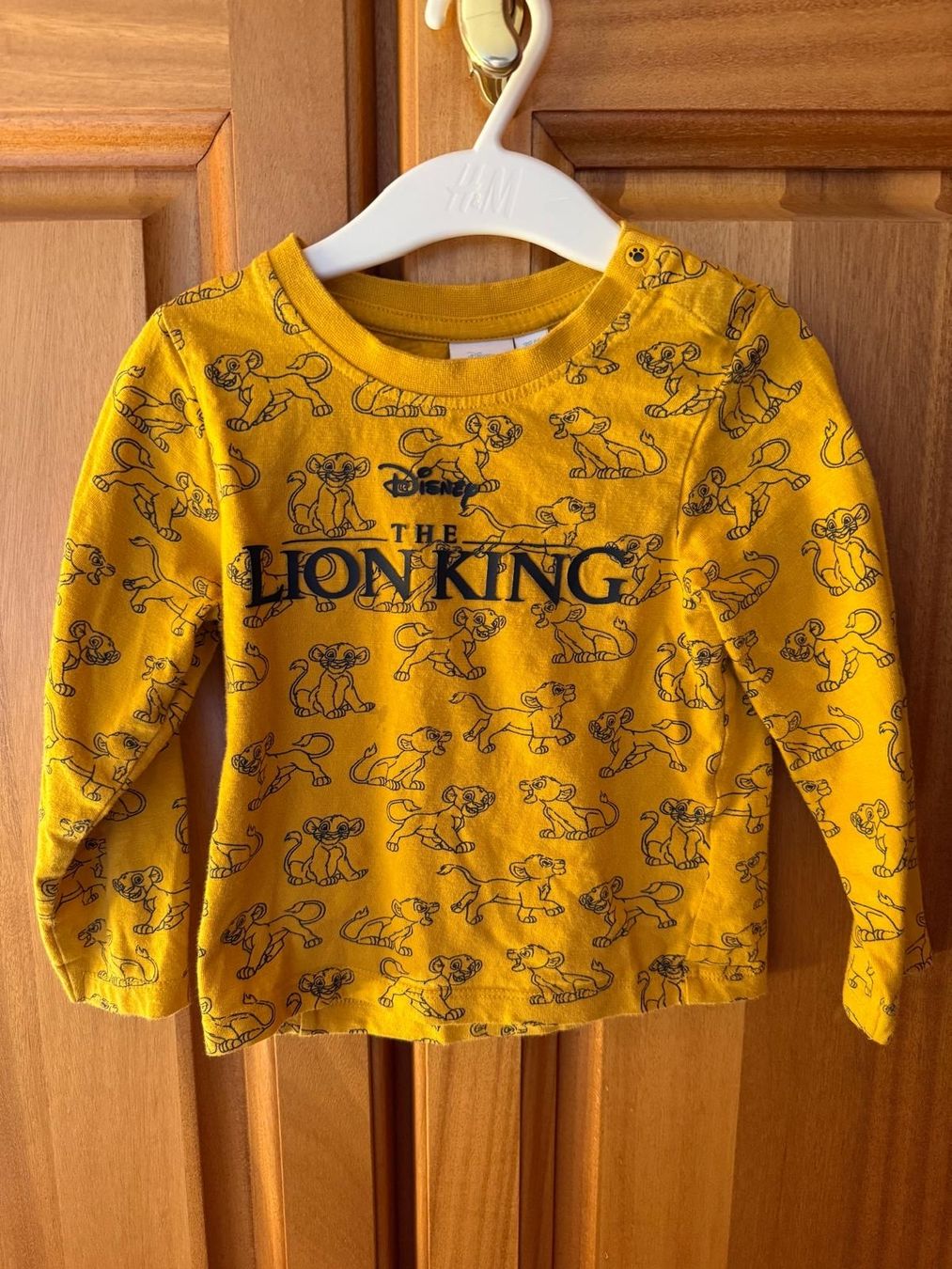 Maglioni & Felpe: pull jaune Roi Lion  Taille 92 - 36 mois, neuf – Nuovo (secondo la descrizione) da Monthey venduto da Chez-Dani-81