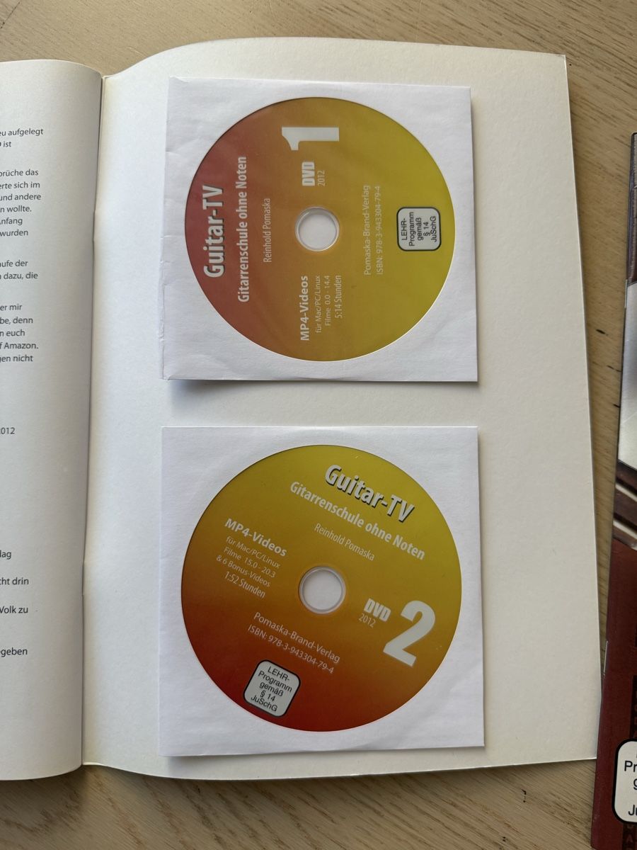 Libri: Guitar-TV: Gitarrenschule mit DVD's – Usato da Buch am Irchel venduto da Sweetharth 3