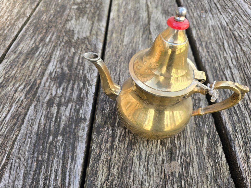 Teiere: Metall: Teekrug S Messing/rot-ANGEBOT – Usato da Romanshorn venduto da Rachacha 2