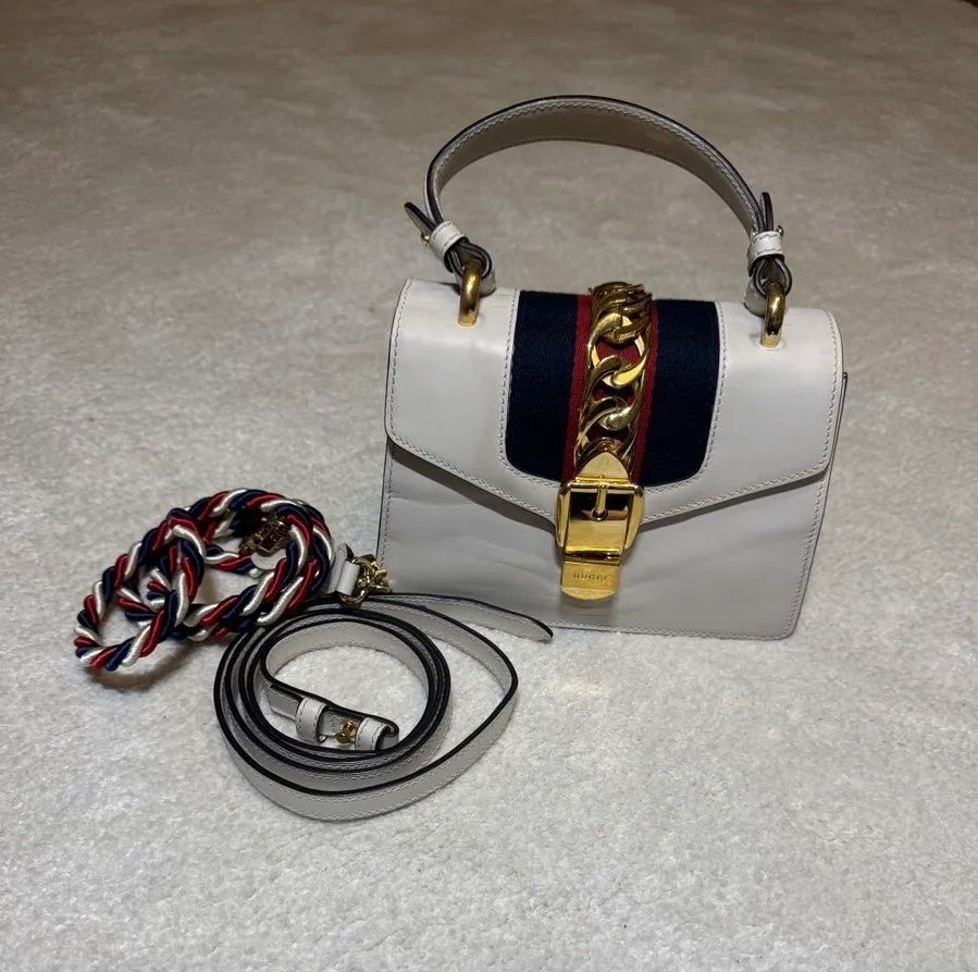 Gucci Borse da donna: Gucci Sylvie Umhängetasche – Usato da Triesen venduto da dardaleni