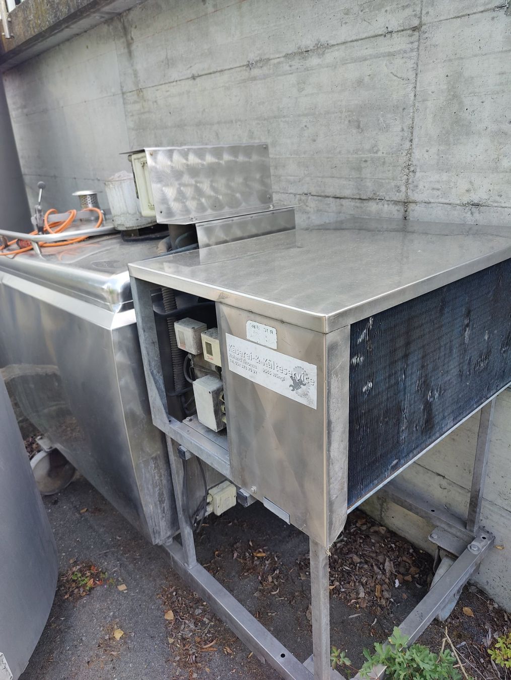 Tecnica di mungitura: Rahmtank mit Kühlung 800l – Usato da Istighofen venduto da Nicolepeter70 1
