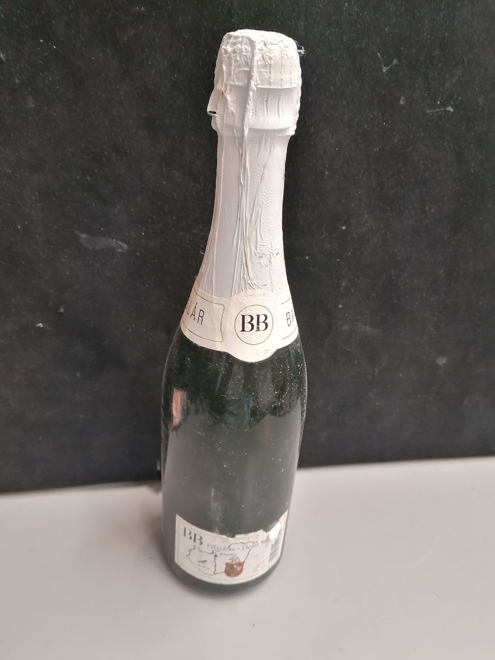 Wein: BALATON BOGLÁR – Neu (gemäss Beschreibung) aus Genève von Leboucheoreilles 3