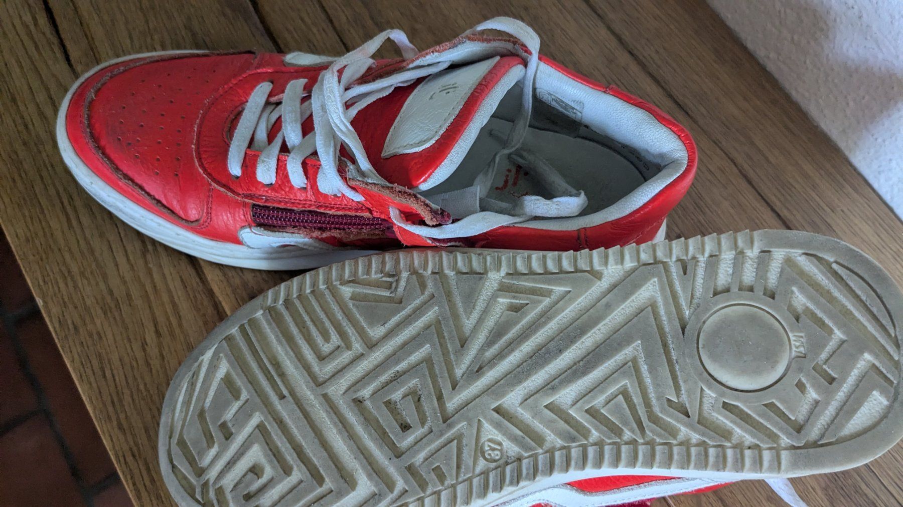 Scarpe da donna: Sneaker 37 – Usato da Zürich venduto da FloraMarie 3