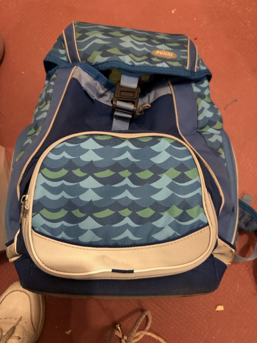 Funki Sacs & sacs à dos: Schulsack – D'occasion à Muttenz par nad_8cd5 2