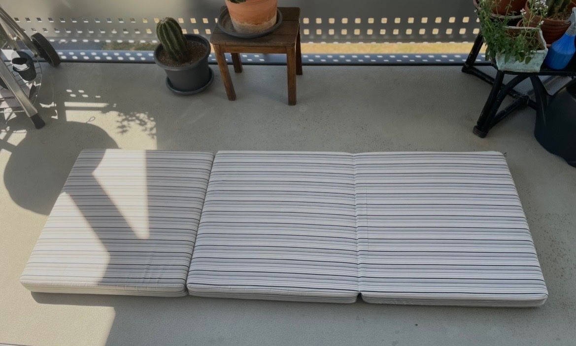 Matelas: Matratze klappbar (Faltmatratze) – D'occasion à Rüfenacht BE par lavok 6