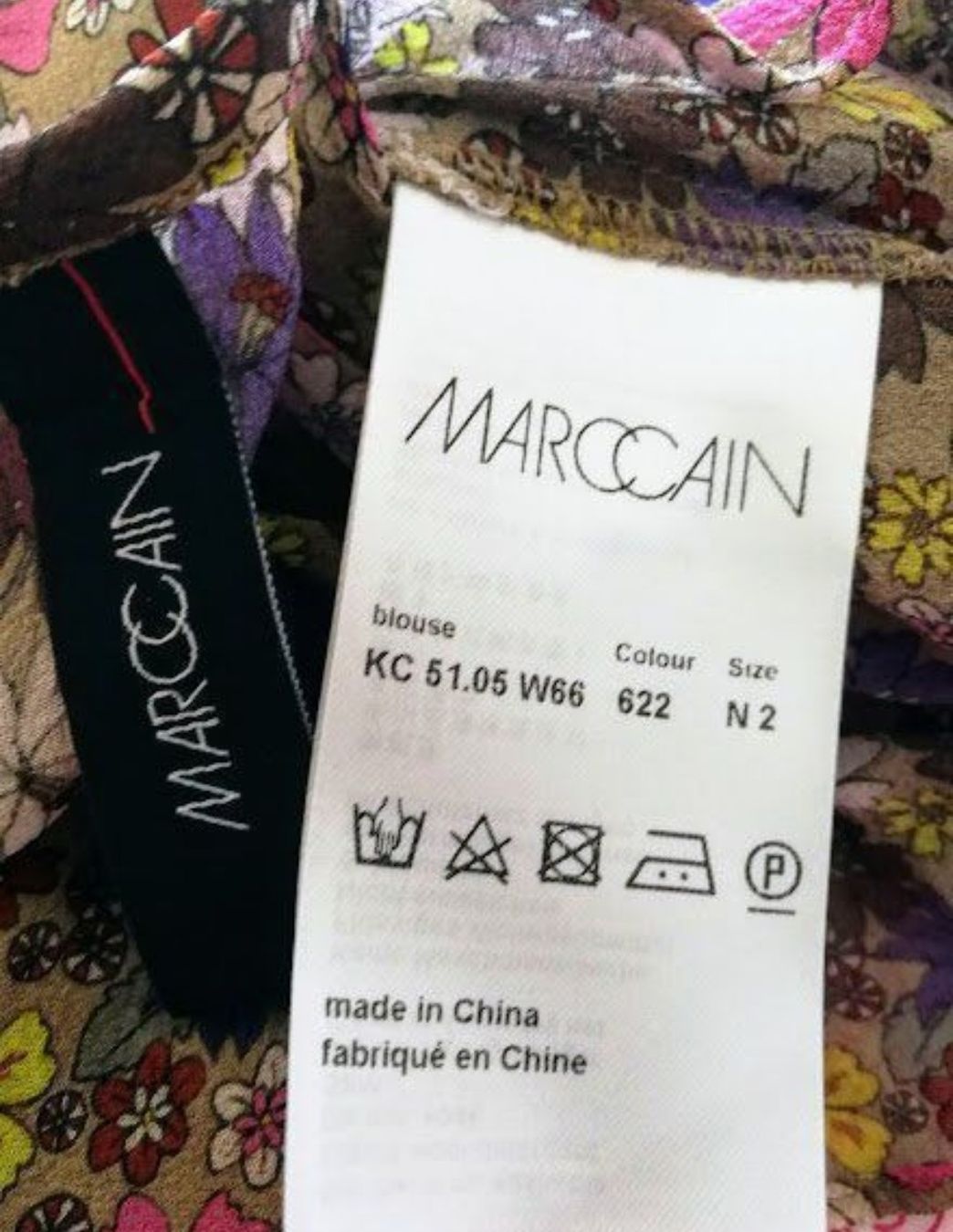 Marc Cain Camicette: Marc Cain Bluse 100% Seide, Gr. 2 , 36 – Usato da Liestal venduto da Mas-Y-Mas 3
