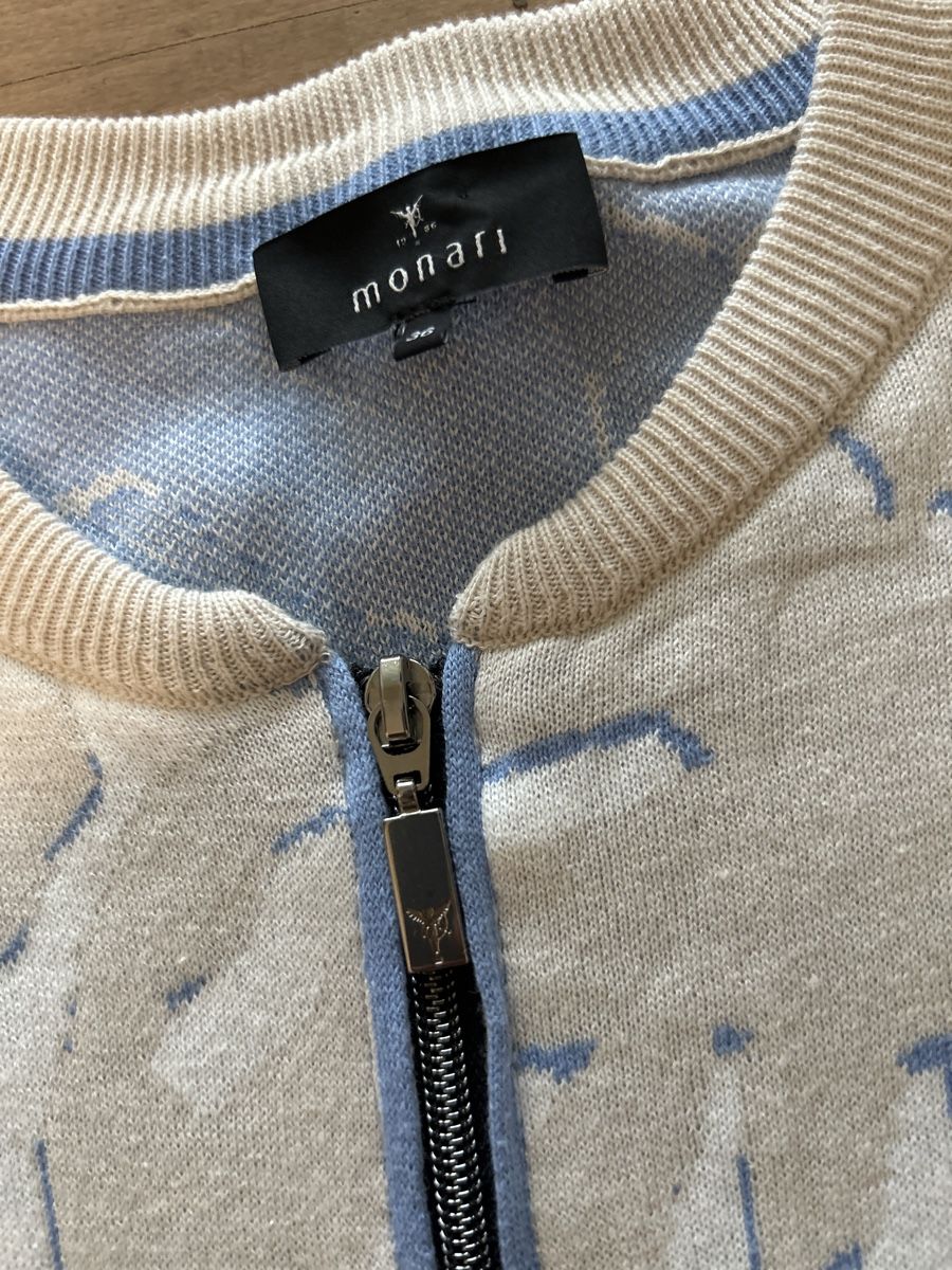 Monari Pullover & Sweatshirts: Strickjacke Monari Grösse 36 – Gebraucht aus Langnau im Emmental von Iriss 2