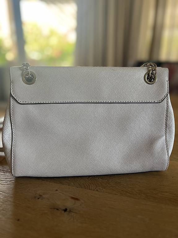 Borse da donna: Guess Handtasche – Usato da Rorschach venduto da Iuliana03 3