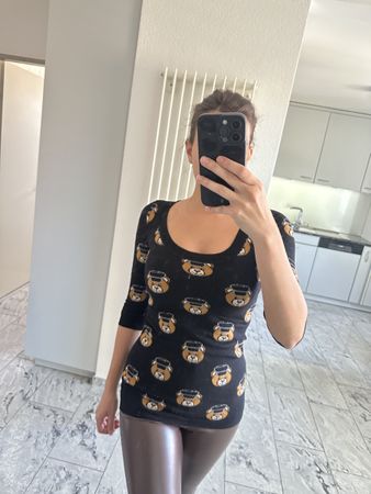Moschino Milano Pulover mit Bären Muster, Top Zustand!