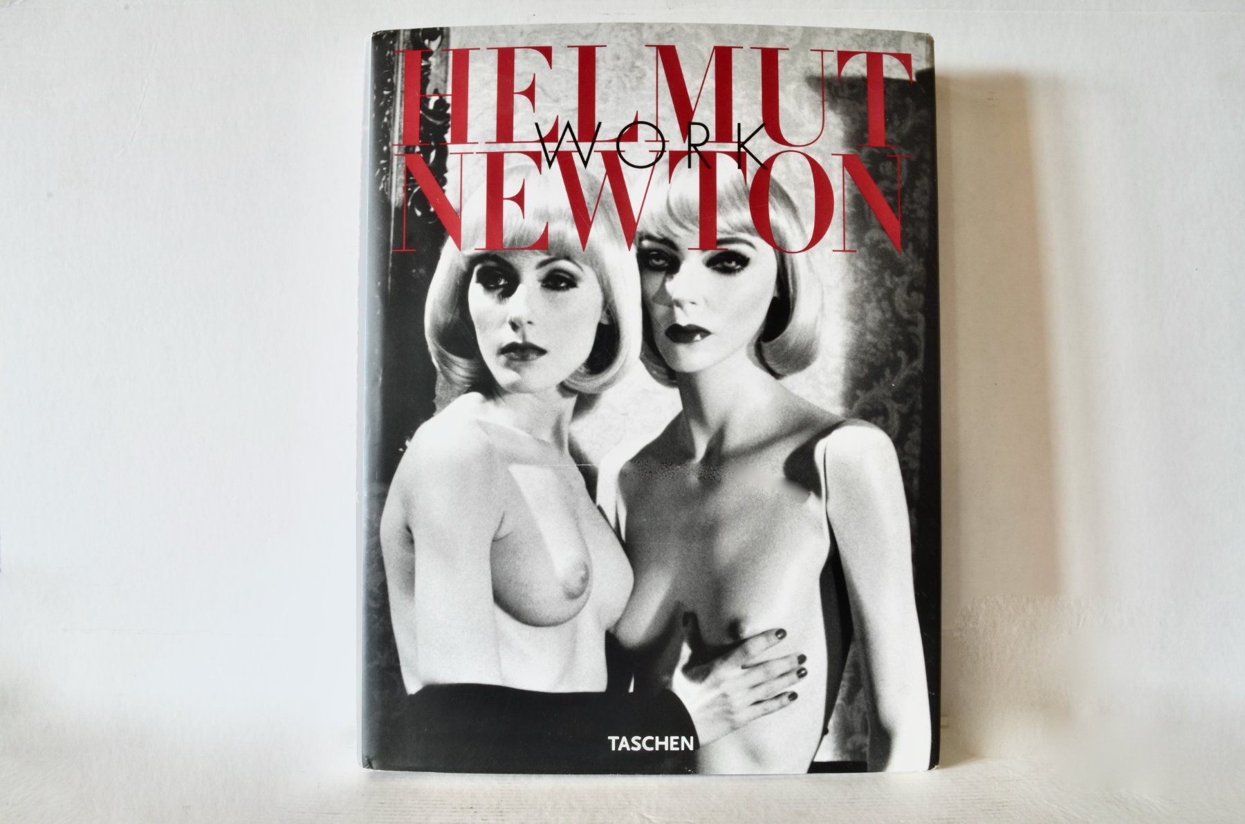 Libri: Helmut Newton - 'Work.' – Usato da Meilen venduto da glenbeigh