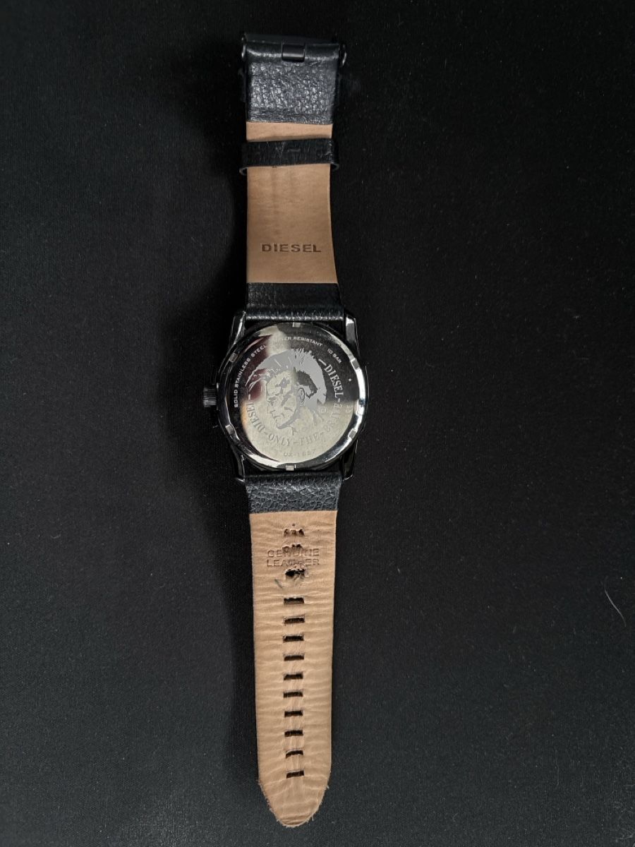 Diesel Orologi: Diesel Master Chief Uhr DZ1657 – Usato da Staad SG venduto da jasminekrecht 1