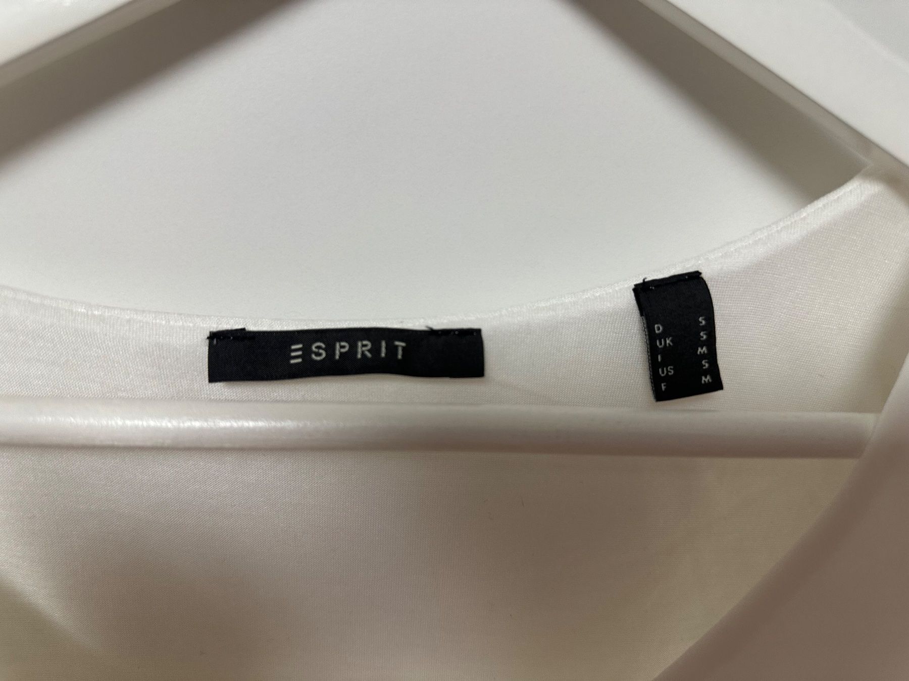 Esprit Camicette: Esprit lockere Bluse – Usato da Zürich venduto da kuszi 2