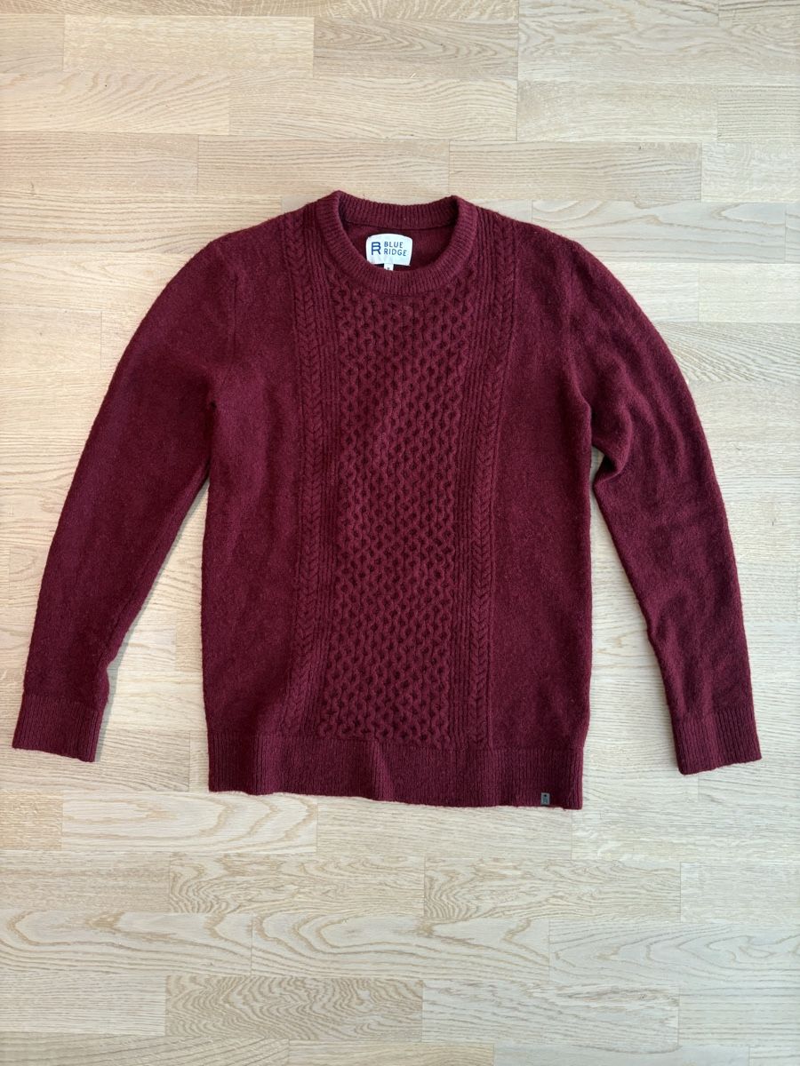 We Maglioni & Felpe: Burgunderroter Strickpullover von WE, Grösse M – Usato da Zürich venduto da davidihagee