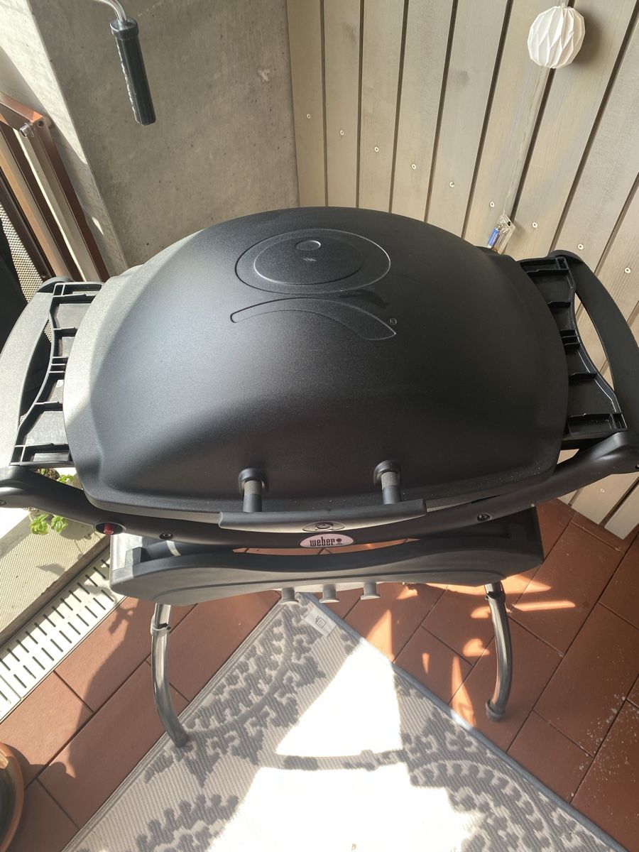 Griglie: Weber Gasgrill Q2000 BLK – Usato da Brugg AG venduto da Honeybee6 2