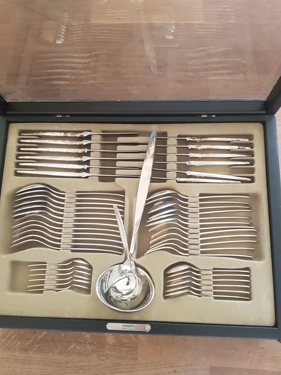 Set di posate: Besteck Set 48-teilig Messing Versilbert – Usato da Dübendorf venduto da odsi1