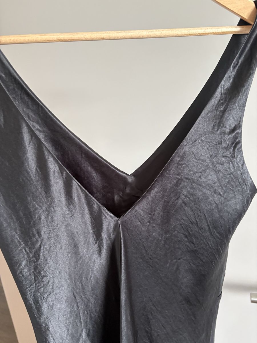 Vestiti: Vince Kleid lang – Usato da Bern venduto da Sabischu 2