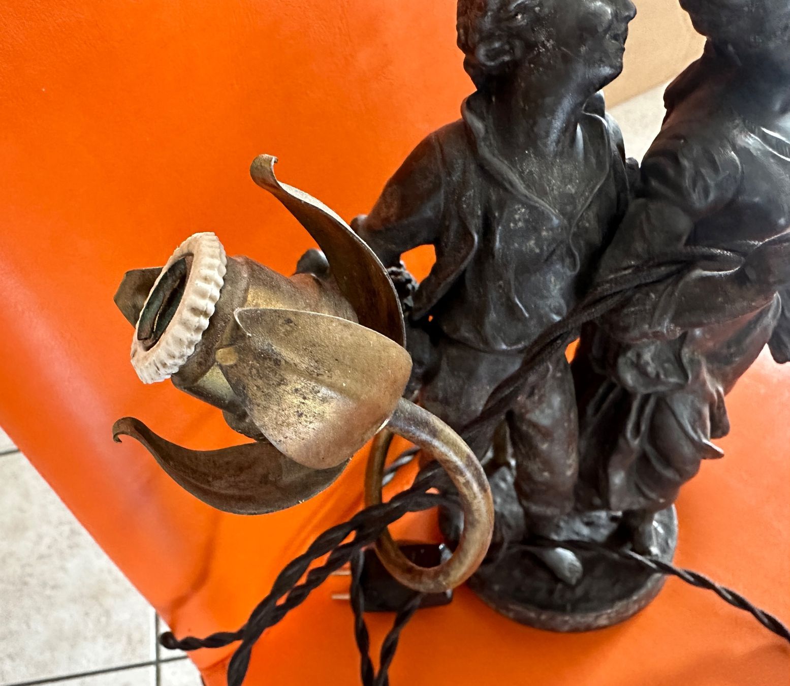 Lampade: Lampe statue ancienne, fonctionne – Usato da La Chaux-de-fonds venduto da ccjp 4