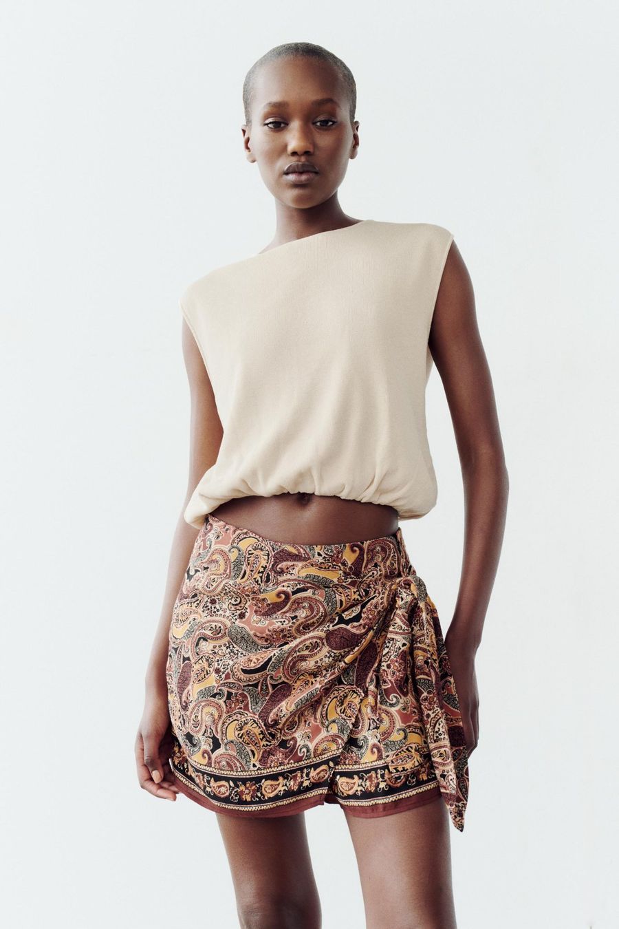 Pantaloni: Short Zara S – Nuovo (secondo la descrizione) da Baulmes venduto da Emm_g29m 2