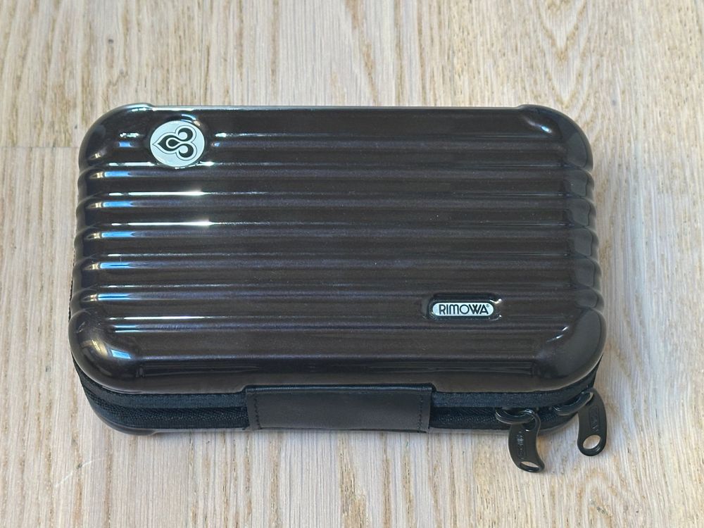 Thai Airways First Class Rimowa Amenity Kit (Gebraucht) in Haldenstein ...