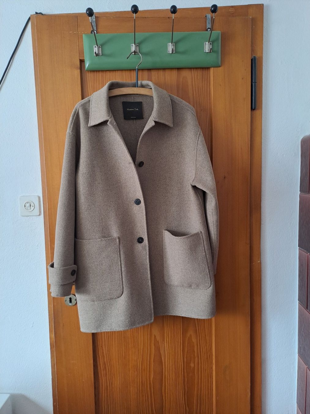 Massimo Dutti Mäntel: Kurzmantel / Jacke Massimo Dutti – Gebraucht aus Engelberg von ollinseaotter 5