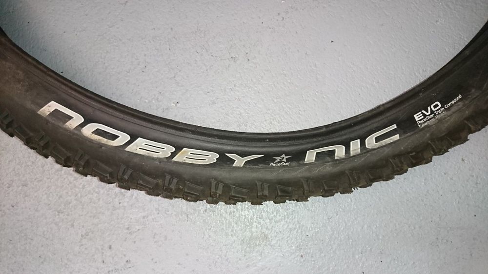 Pneu Schwalbe Nobby Nic 26x2,25 – VTT, Très Bon état, Noir