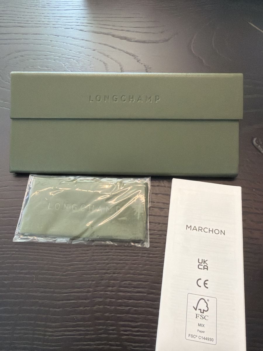Longchamp Occhiali & Lenti: Longchamp Sunglasses Case and Cloth New – Nuovo (secondo la descrizione) da Baden venduto da apputora 1