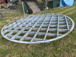 Rundes Gitter aus Metall, für Holzverdeck