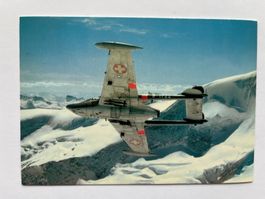 Postkarte Schweizer Luftwaffe Venom DH-112 über den Alpen