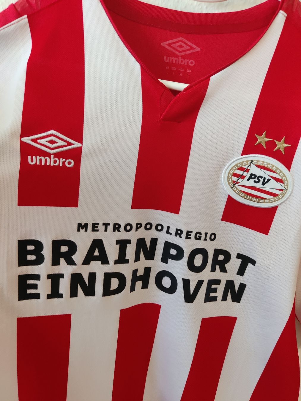 Umbro Canottiere & Pantaloni: PSV 2019/20 (L) – Usato da Basel venduto da Ringolero 2