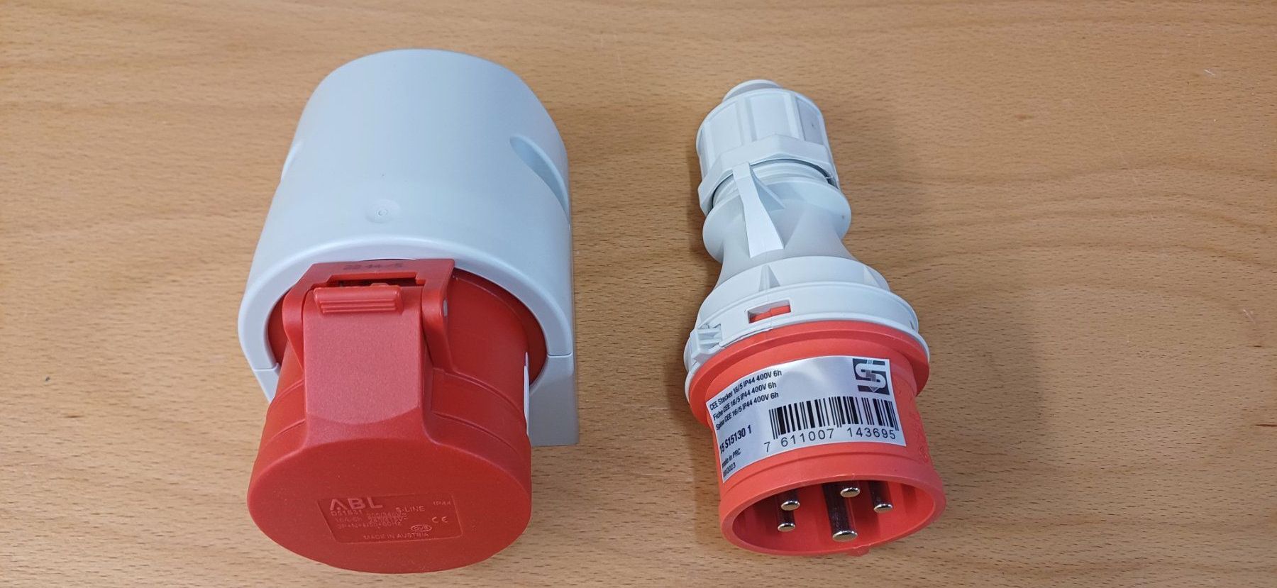 Spine: CEE 16 Stecker und Dose 5-polig, NEU – Nuovo (secondo la descrizione) da Au TG venduto da aatec_105