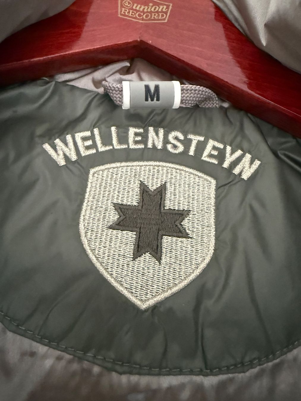 Gilet & Giacche senza maniche: Wellensteyn Damen Steppweste, Gr. M – Nuovo (secondo la descrizione) da Riehen venduto da Guefeli0 2