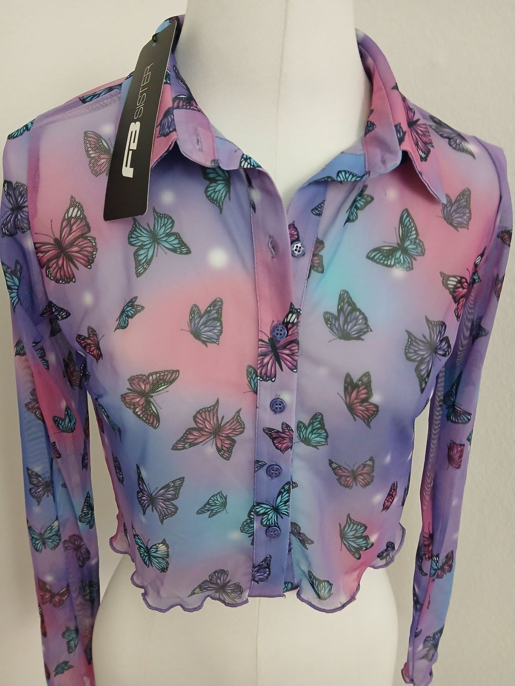 Camicette: Trendige Bluse Smetterling Muster Gr S – Nuovo e nell'imballaggio originale da Glattbrugg venduto da hap_8w8v 1