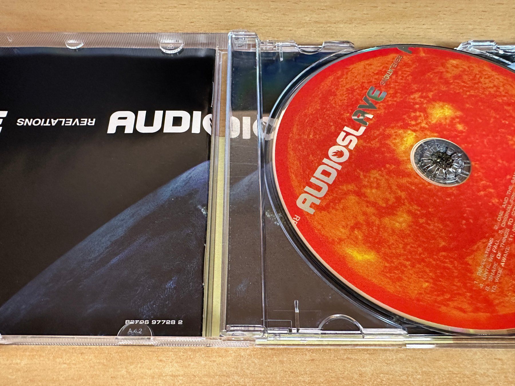 CD: S7 Audioslave – Revelations – Usato da Rikon im Tösstal venduto da Alpenmutz 2