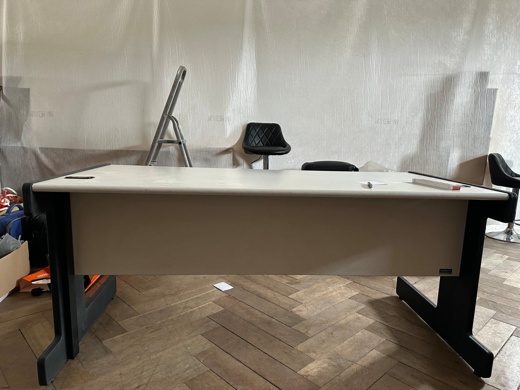 Bureaux: Bürotisch – D'occasion à Brügg BE par TSP02 3