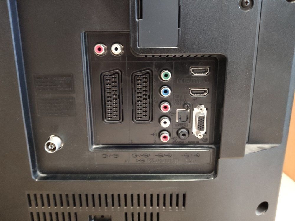 Sony Televisori: Sony KDL-32W5710 – Nuovo (secondo la descrizione) da Würenlingen venduto da Schneiderhifi 2