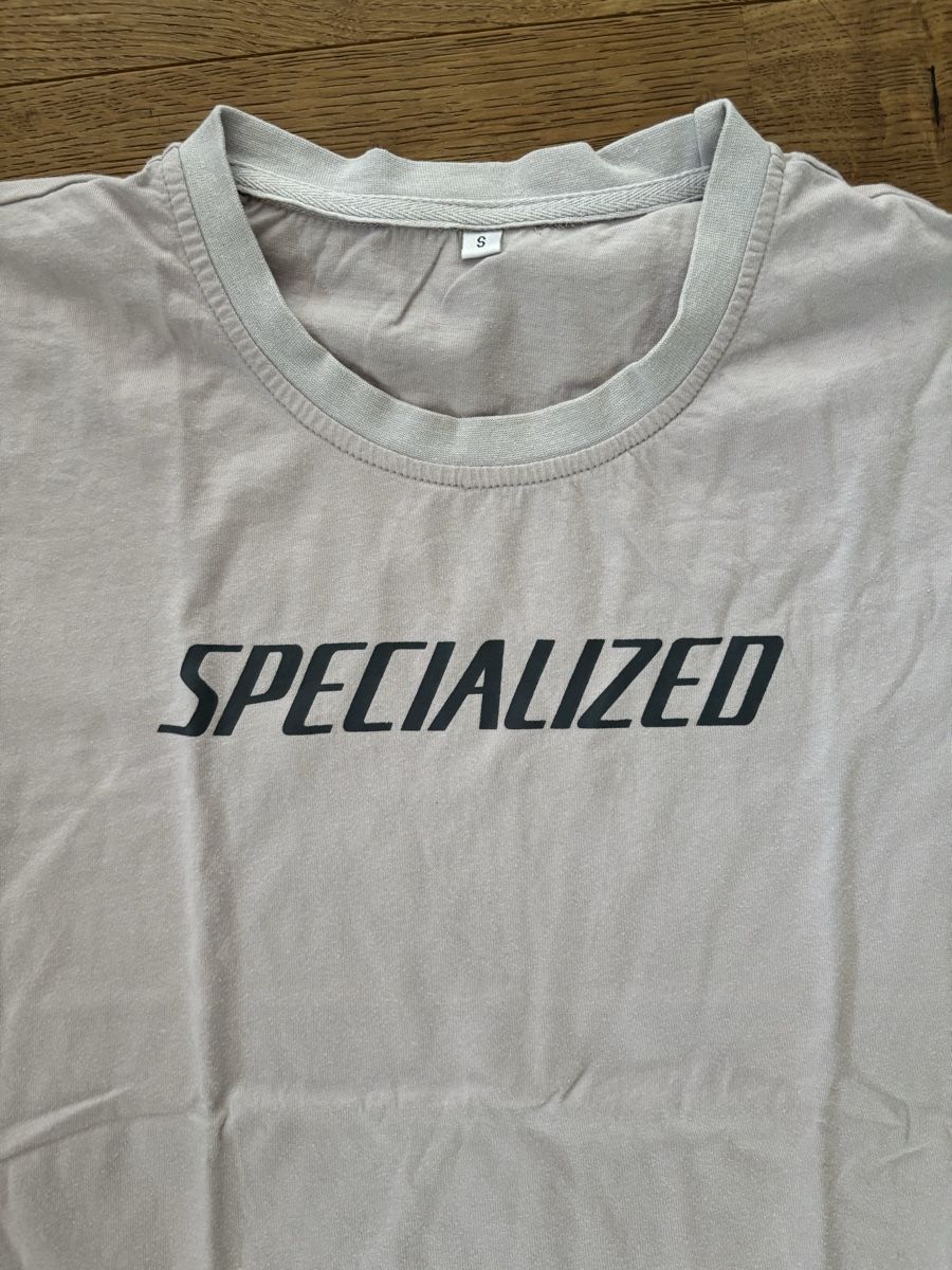 Specialized T-Shirts: T-Shirt SPECIALIZED  – Gebraucht aus Würenlos von Ashley24 1